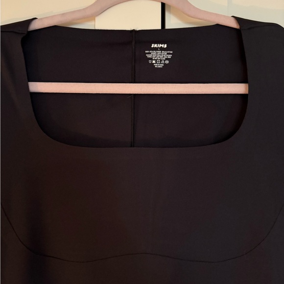 SKIMS Classic Black Long Sleeve Dress - Picture 3 of 4